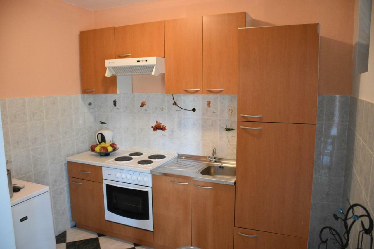 Mauro Apartment Ražanac Exterior foto